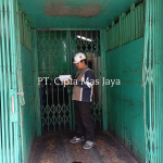 Riksa Uji Cargo Lift adalah proses pemeriksaan dan pengujian yang dilakukan secara rutin untuk memastikan bahwa cargo lift, atau lift barang, beroperasi dengan aman dan memenuhi standar keselamatan yang ditetapkan.