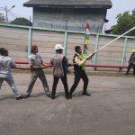 Jasa inspeksi K3 adalah layanan yang memastikan keselamatan kerja melalui pemeriksaan dan pengujian menyeluruh terhadap peralatan industri dan lingkungan kerja, sehingga risiko kecelakaan kerja dapat diminimalkan.
