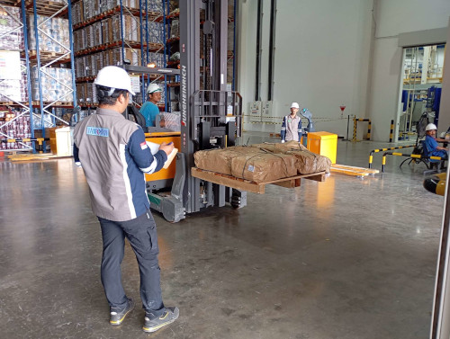 17 PJK3 Riksa Uji PT. Cipta Mas Jaya menyediakan layanan Riksa Uji Alat Angkat dan Angkut yang meliputi inspeksi keselamatan terhadap berbagai peralatan seperti crane, forklift, hoist, gondola, reach truck dan lain lain.