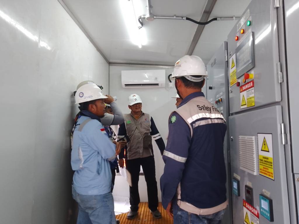 Jasa Riksa Uji K3 7 Jasa Riksa Uji K3 adalah layanan penting yang dilakukan untuk memastikan bahwa semua perangkat dan fasilitas di lingkungan kerja berada dalam kondisi aman, baik dari segi struktural maupun operasional, demi mencegah terjadinya kecelakaan kerja.