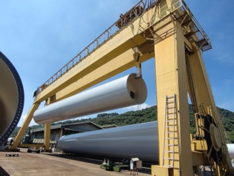 Riksa Uji Gantri Crane 2 Riksa Uji Gantry Crane adalah proses pemeriksaan dan pengujian yang dilakukan untuk memastikan bahwa gantry crane berfungsi dengan aman dan sesuai dengan standar keselamatan yang berlaku.