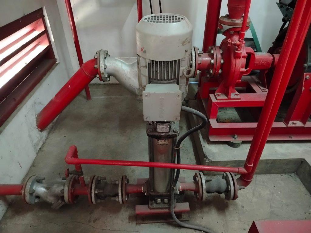 Standar Pengujian Hydrant 10 Standar inspeksi hydrant adalah panduan teknis untuk memastikan sistem hydrant berfungsi dengan baik. Inspeksi ini dilakukan secara berkala untuk mendeteksi kerusakan sejak dini.