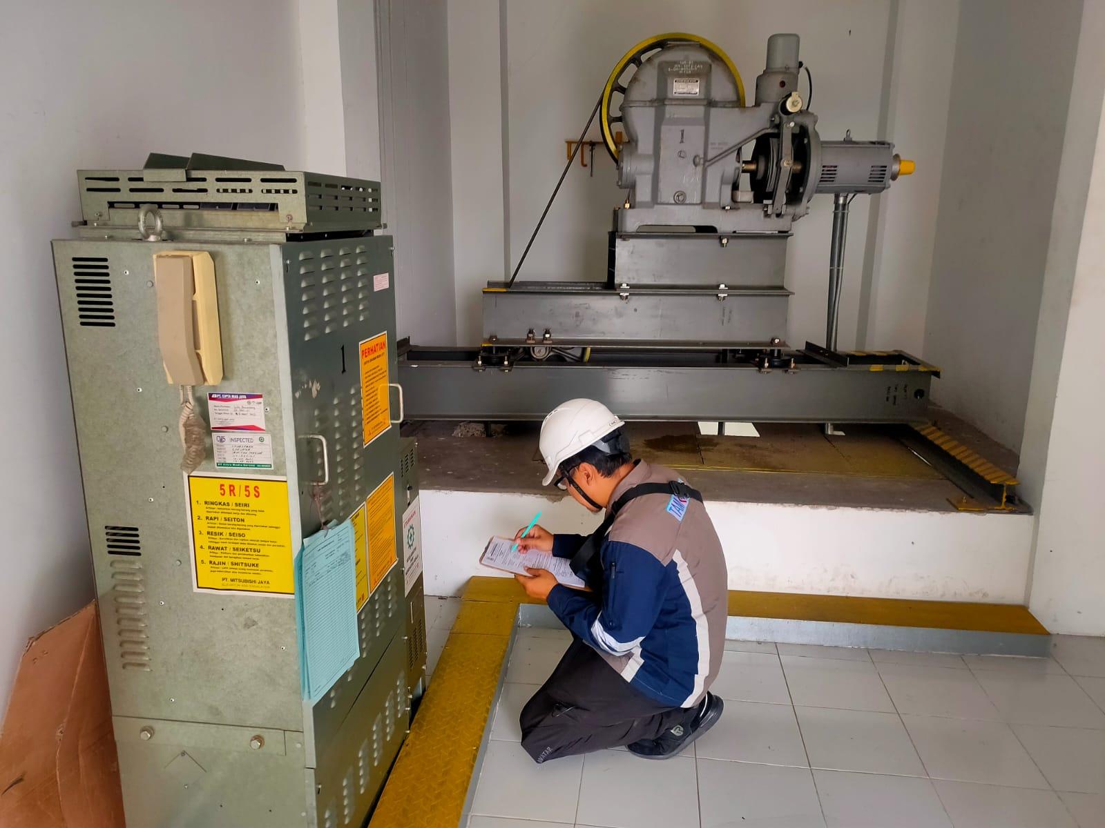 PJK3 Lift: Memastikan Keamanan dan Kepatuhan terhadap Regulasi K3