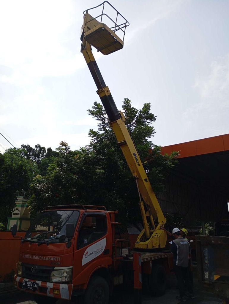 PJK3 Jakarta Selatan 4 PT. Cipta Mas Jaya adalah perusahaan PJK3 resmi yang hadir di Jakarta Selatan untuk membantu perusahaan menjaga standar keselamatan kerja. Dengan legalitas yang jelas dan tim profesional, kami menjadi mitra terpercaya dalam pengujian alat dan instalasi K3.