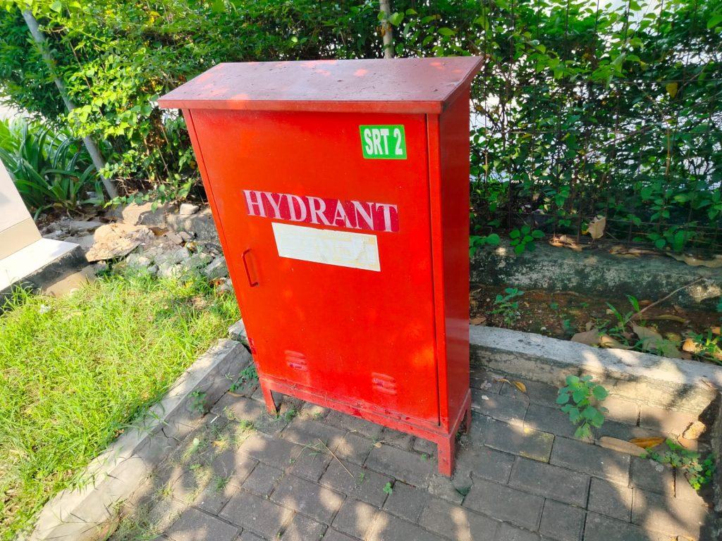 Regulasi Pemeliharaan Hydrant 2 Regulasi pemeliharaan hydrant adalah pedoman yang mewajibkan pemeriksaan rutin dan perawatan sistem hydrant untuk menjamin keselamatan gedung dan penghuninya.