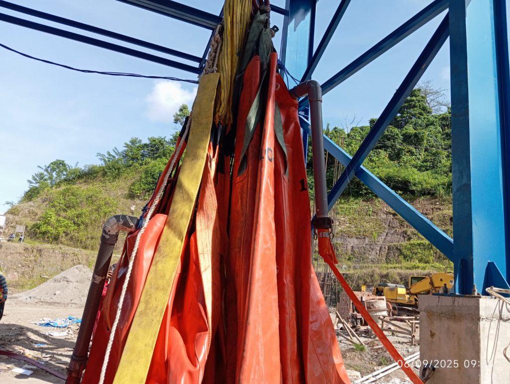 Sewa Beban Load Test Crane 5 Sewa Beban Load Test Crane adalah langkah penting dalam memastikan bahwa crane Anda berfungsi dengan baik dan aman sebelum digunakan dalam aktivitas pengangkatan beban berat.