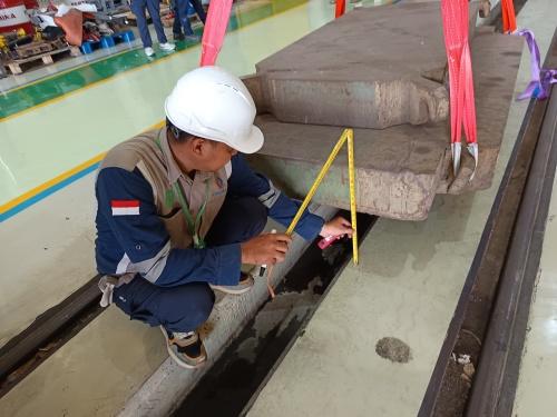 Sewa Beban Load Test Crane 9 PT Cipta Mas Jaya melayani penyewaan beban untuk load test crane di berbagai wilayah Indonesia dengan jaminan peralatan terkalibrasi dan tenaga kerja bersertifikasi.